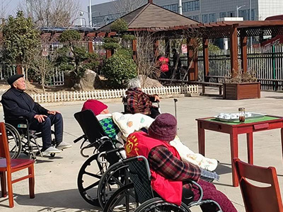 除去老年公寓(养老院)房间异味的方法 除去老年公寓(养老院)房间异味的方法